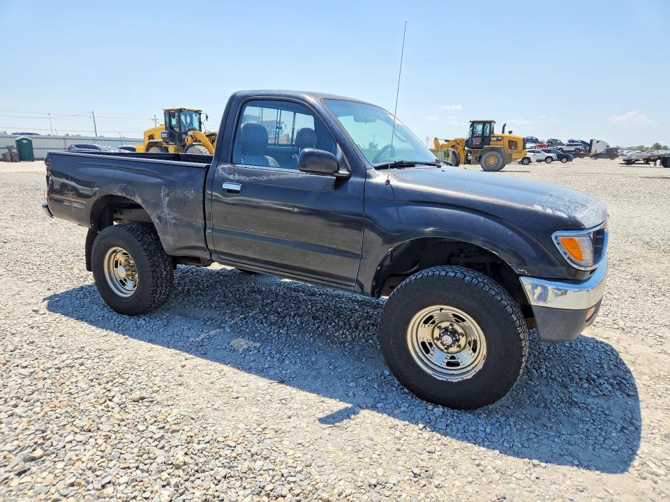 1995 Toyota Tacoma Base