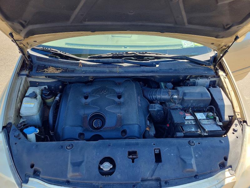 2008 KIA Sedona lx