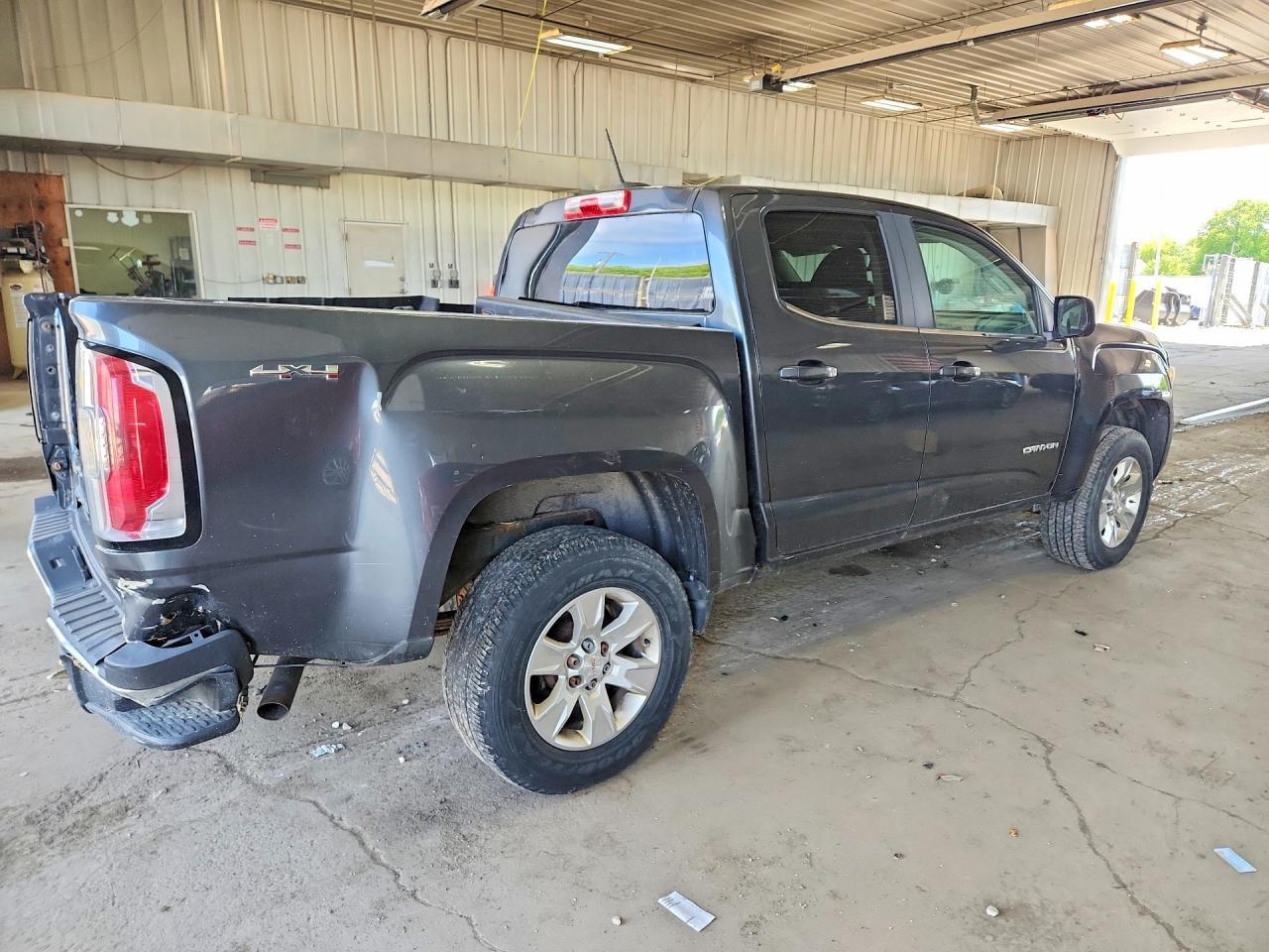 2016 GMC Canyon SLE