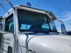 2013 Peterbilt 384 Semi Truck