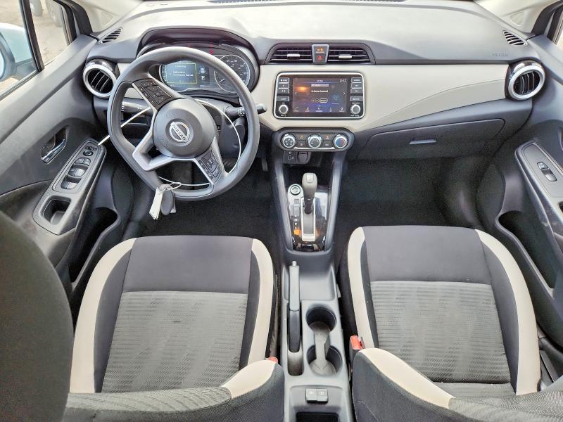 2022 Nissan Versa sv