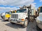 1998 International 4900 Refuse Truck