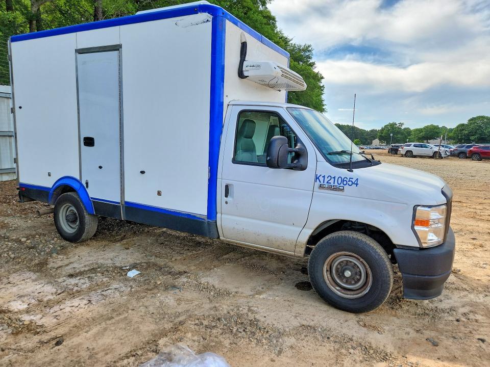 2023 Ford E350 Refrigerated BOX Truck