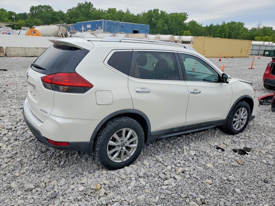 2018 Nissan Rogue sv