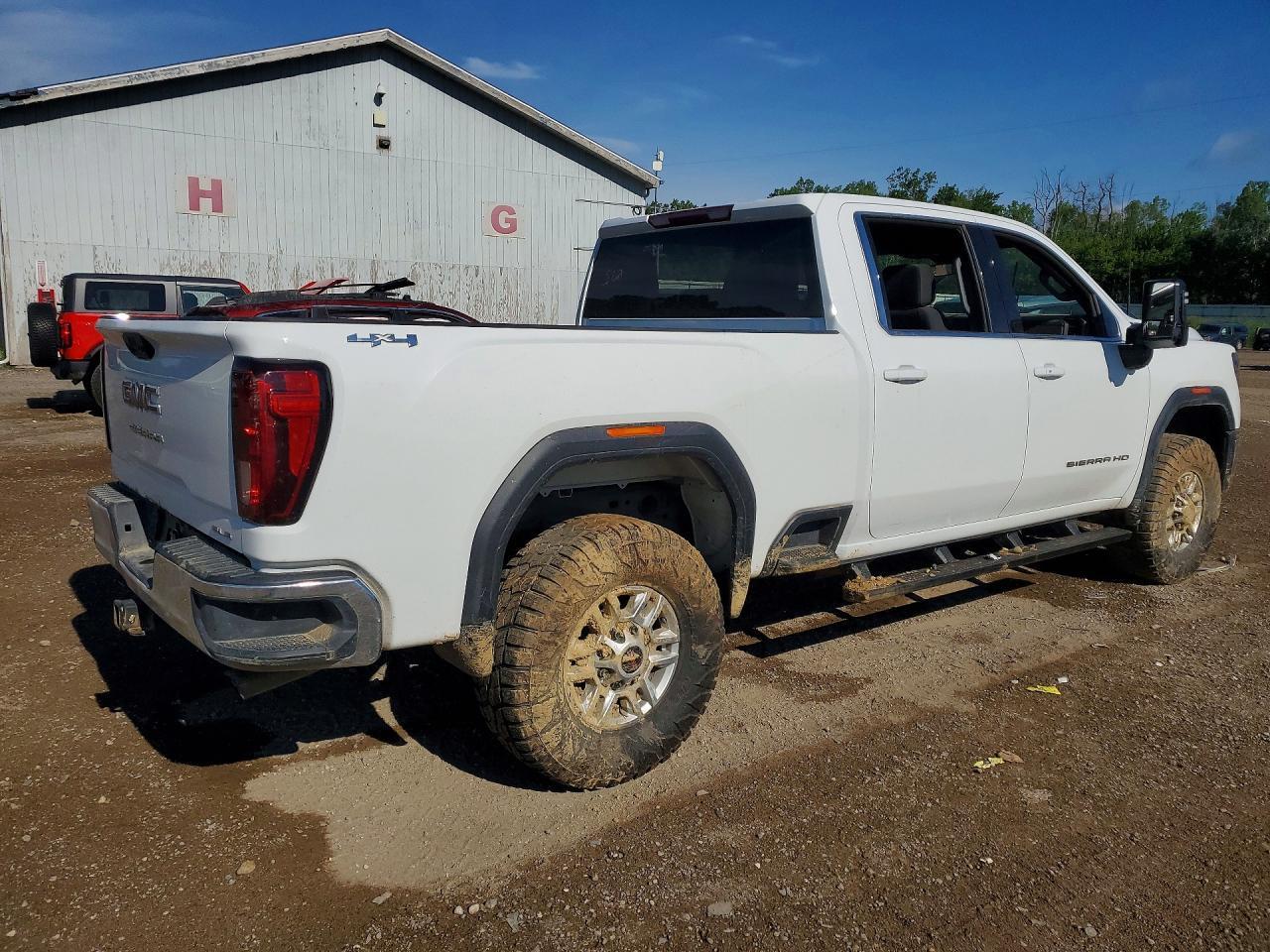 2025 GMC Sierra K2500 SLE