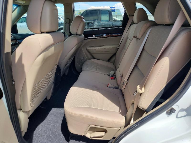 2015 KIA Sorento lx