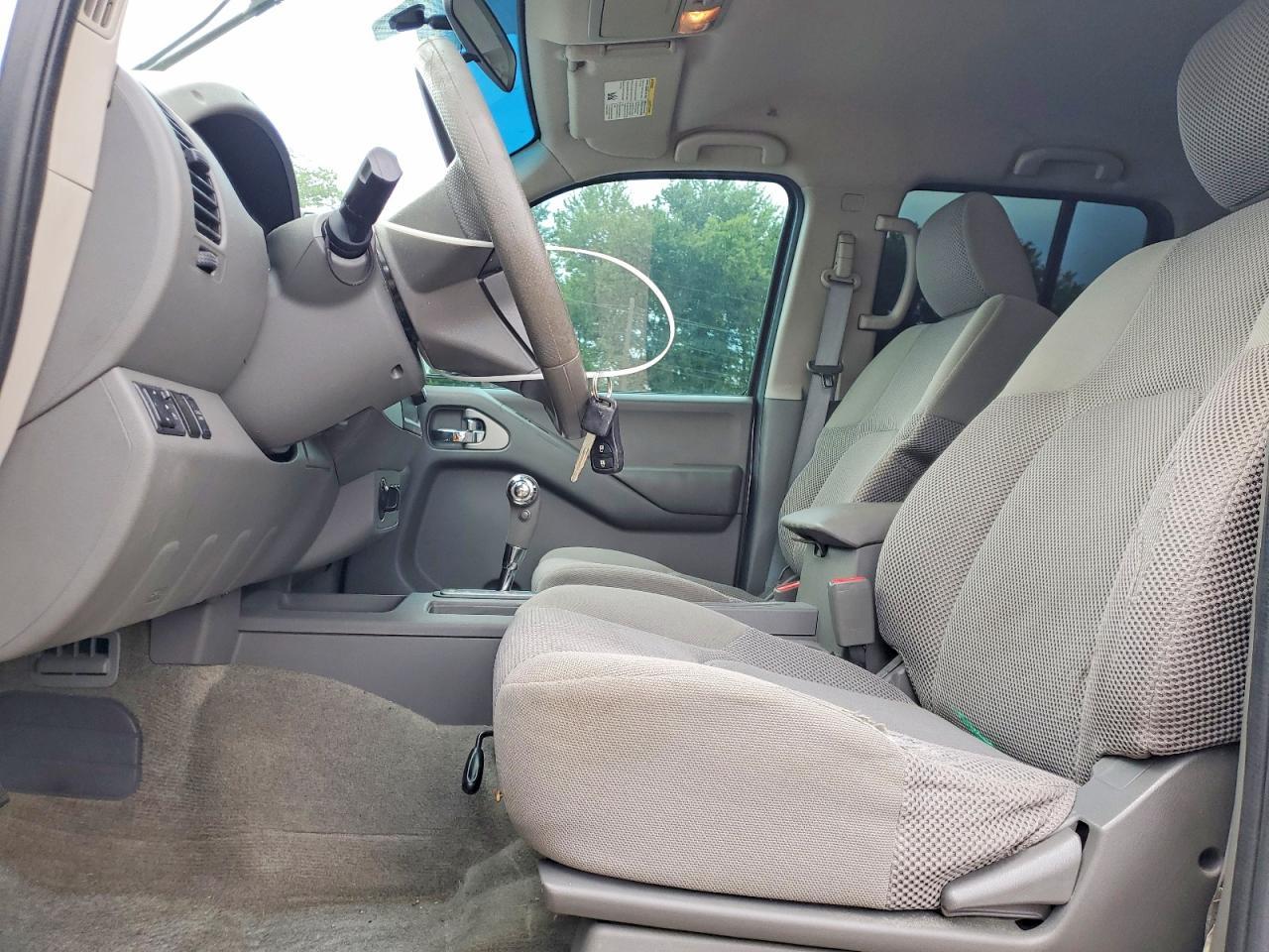 2012 Nissan Frontier S