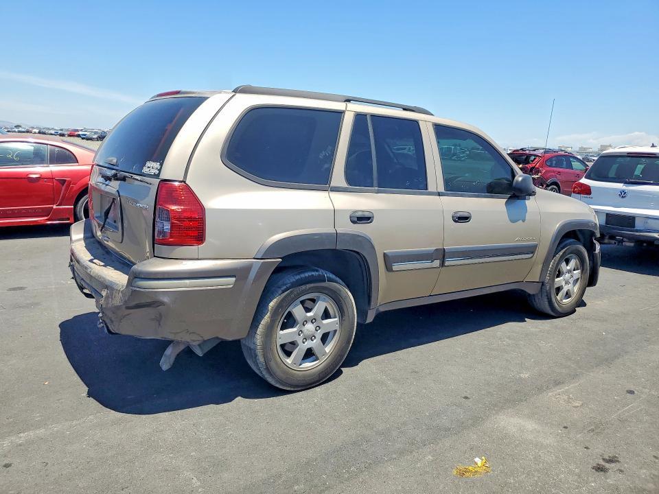 2004 Isuzu Ascender s