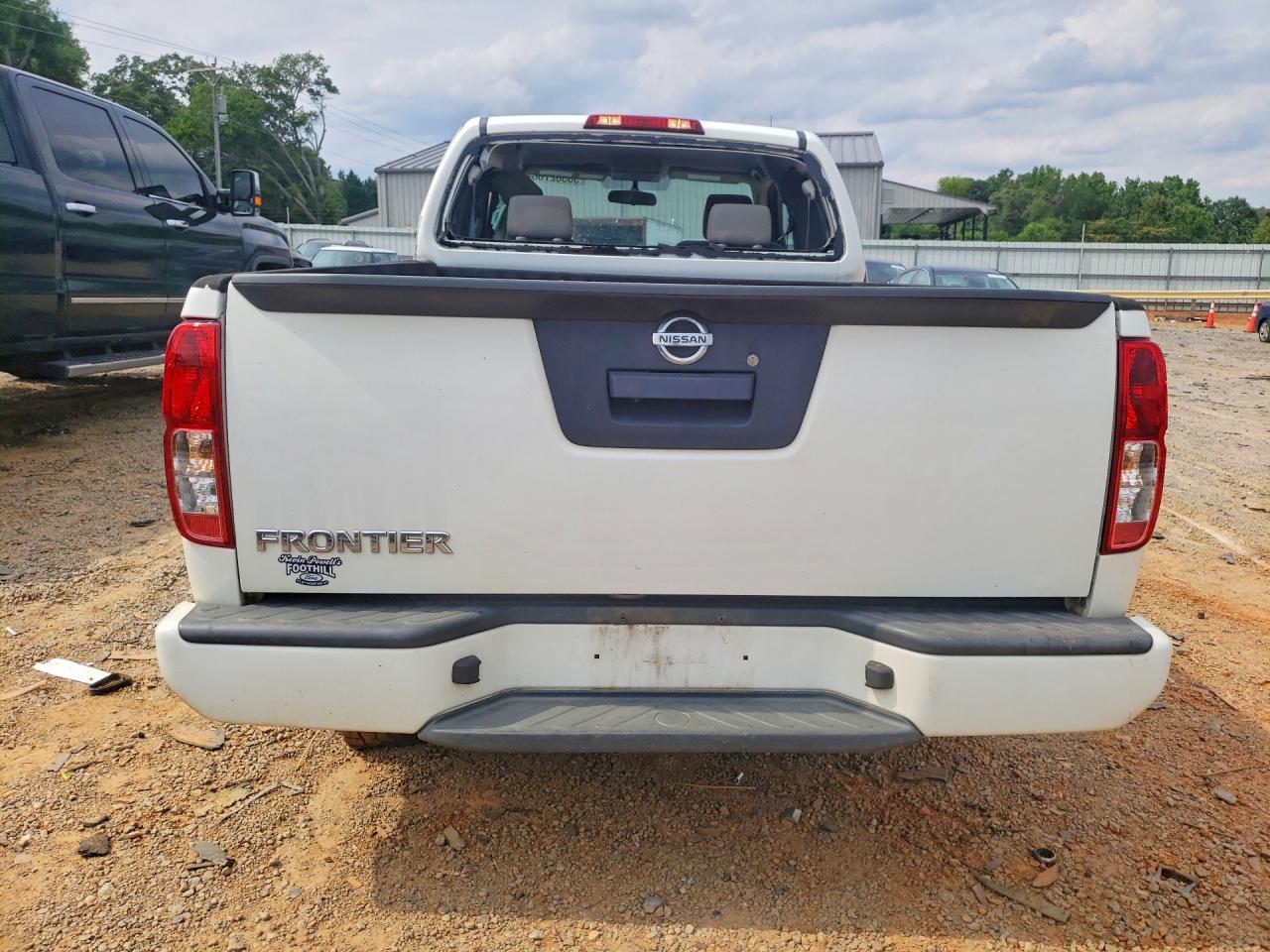 2019 Nissan Frontier S