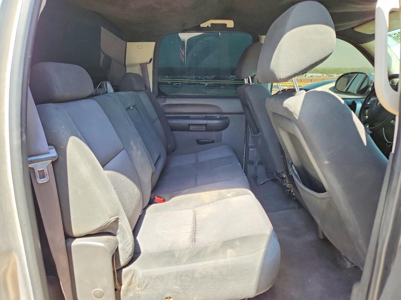 2011 Chevrolet Silverado C1500 LS