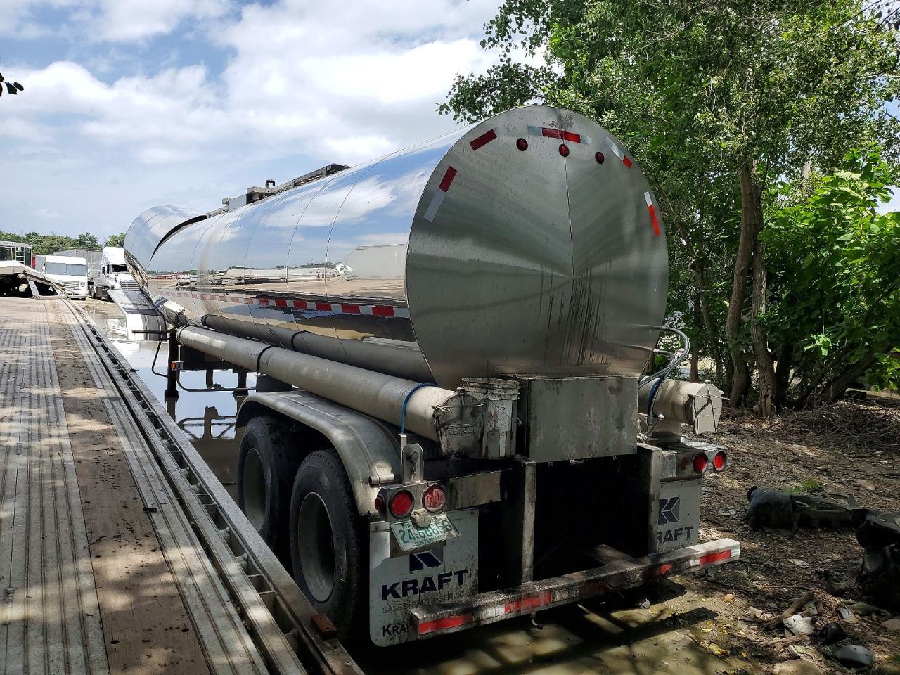 2008 Tremcar Tank Trailer