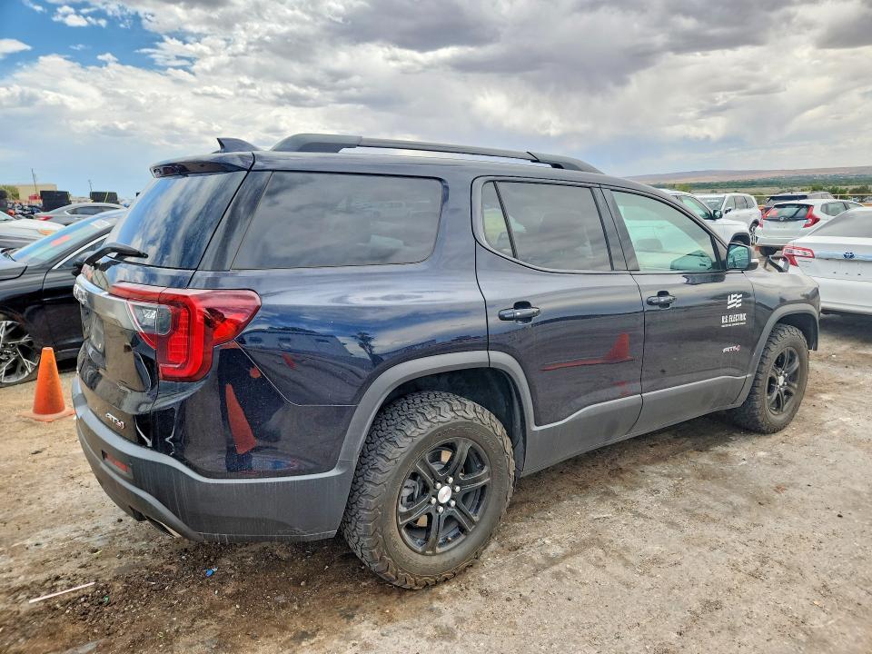 2021 GMC Acadia AT4