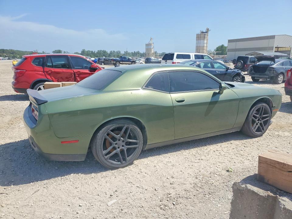 2018 Dodge Challenger sxt