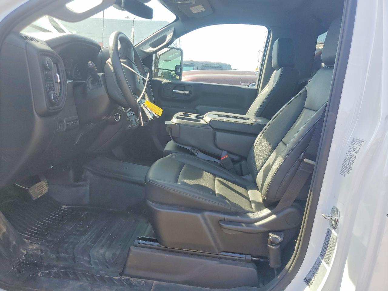 2025 Chevrolet Silverado K3500