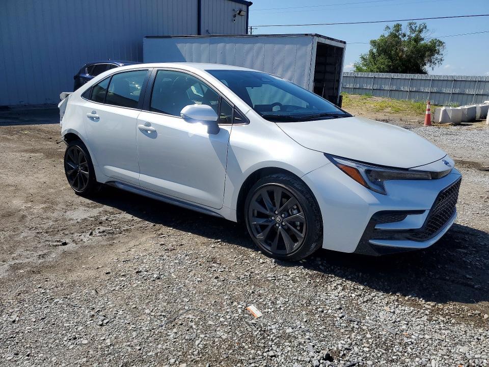 2026 Toyota Corolla Hybrid se
