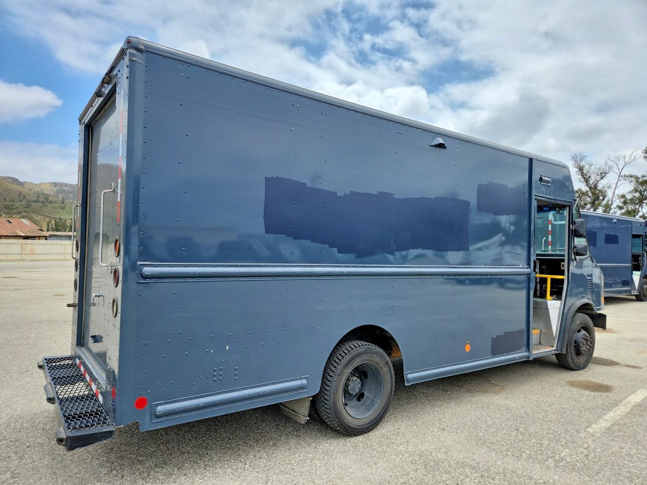 2021 Ford F59 Delivery Truck