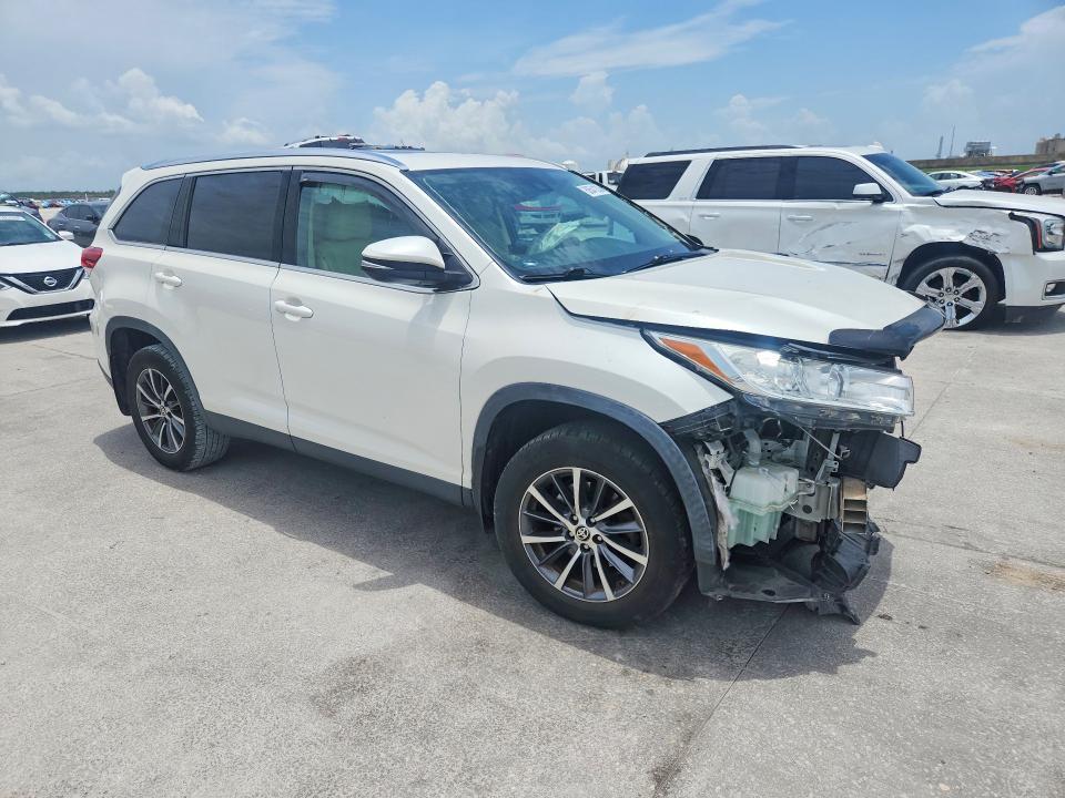 2019 Toyota Highlander xle