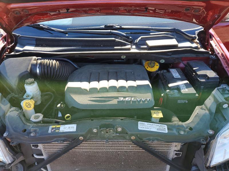 2015 Chrysler Town & Country Touring l