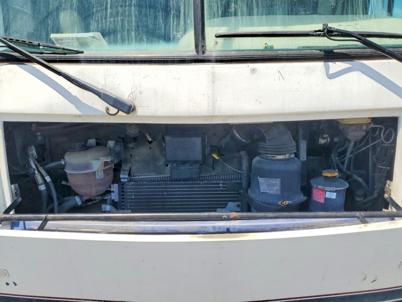 2002 Ford F550 Super Duty Stripped Chassis