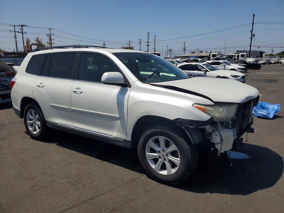 2012 Toyota Highlander se