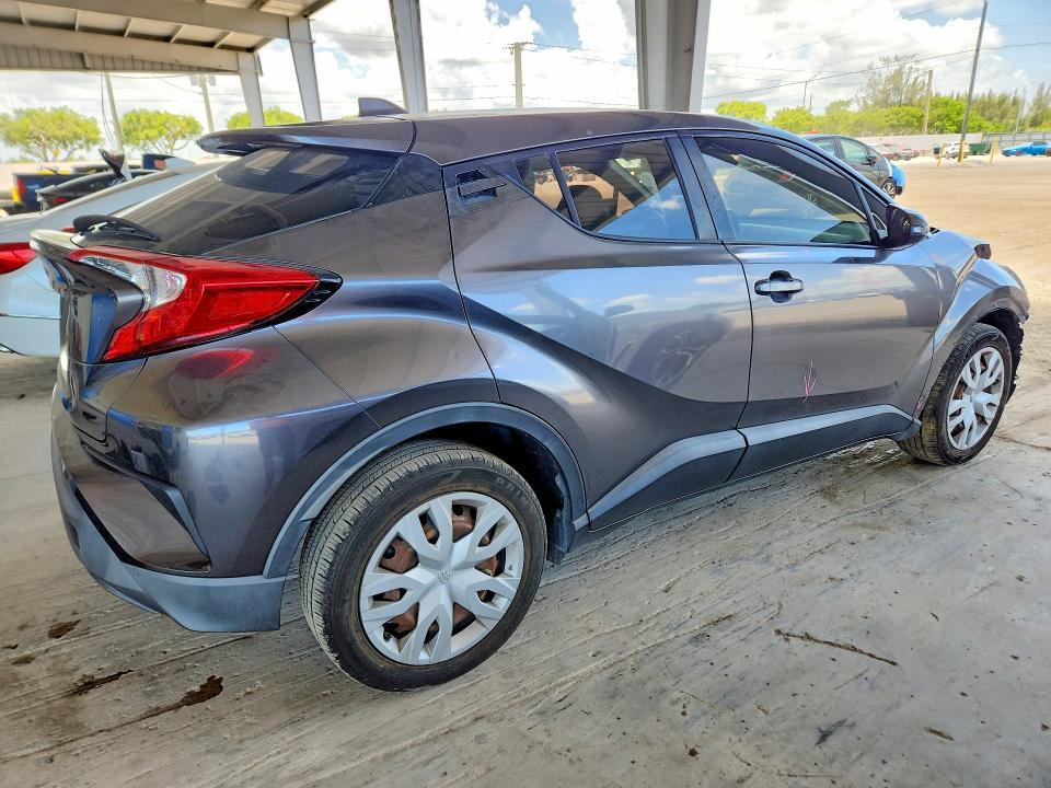 2019 Toyota C-hr le