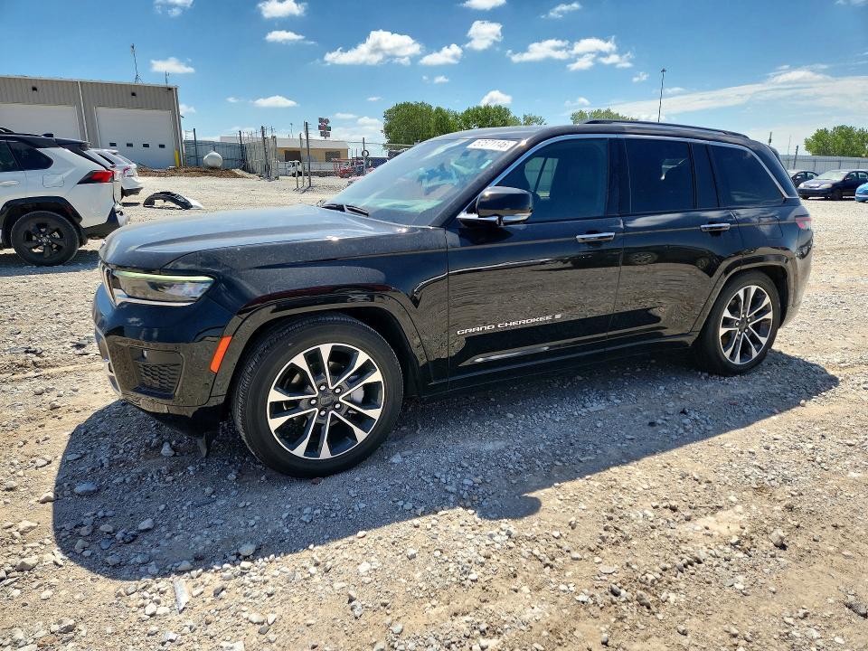 2022 Jeep Grand Cherokee Overland