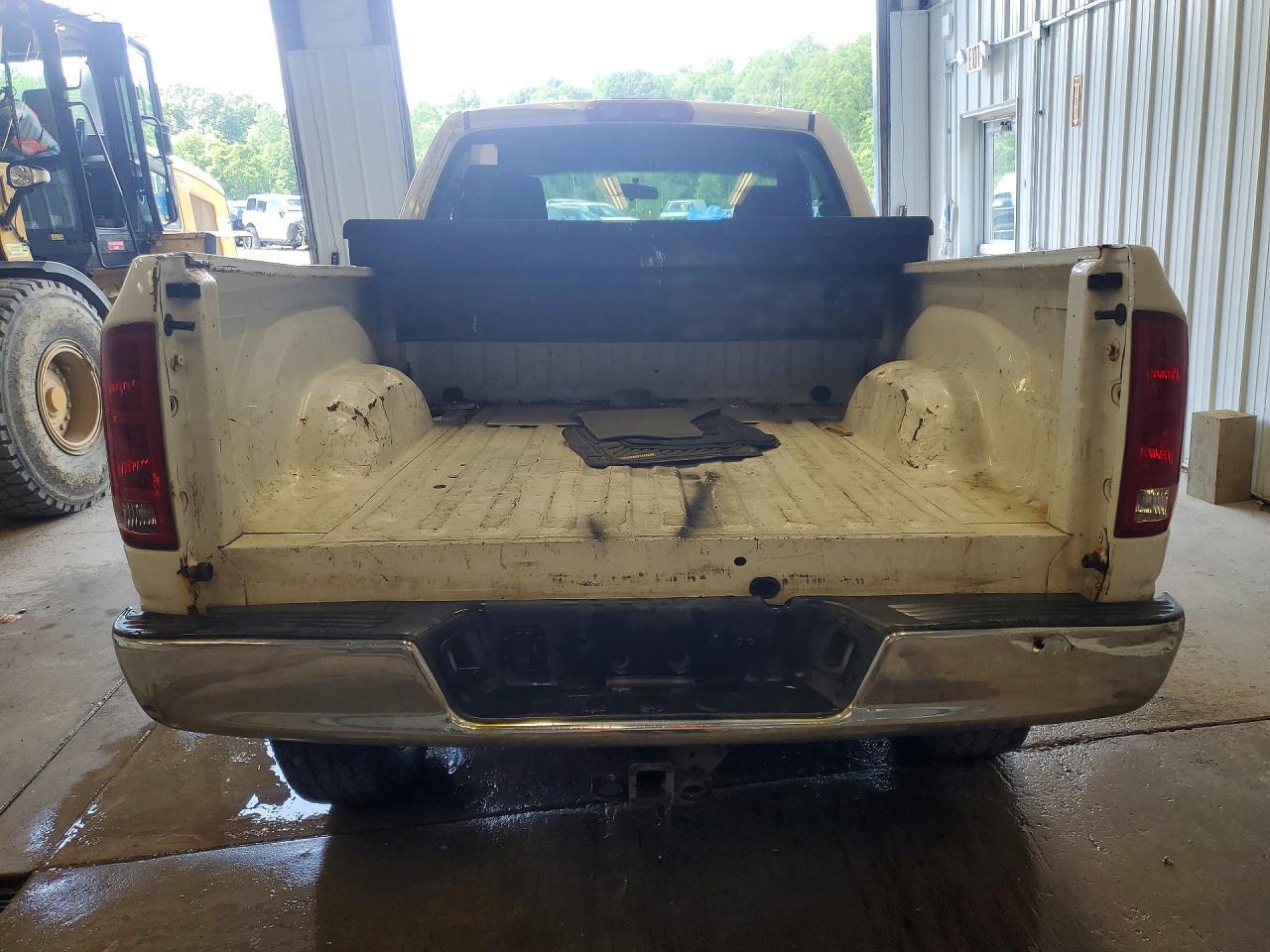2005 Dodge RAM 1500 ST
