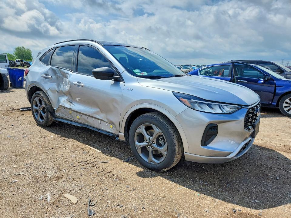 2023 Ford Escape st Line
