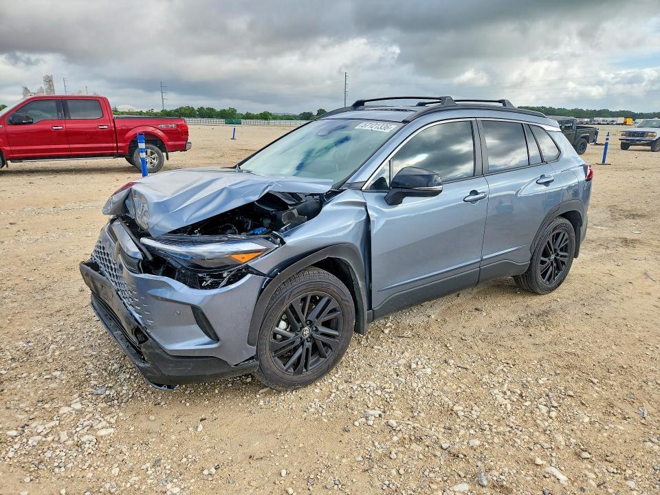 2026 Toyota Corolla Cross Hybrid xse