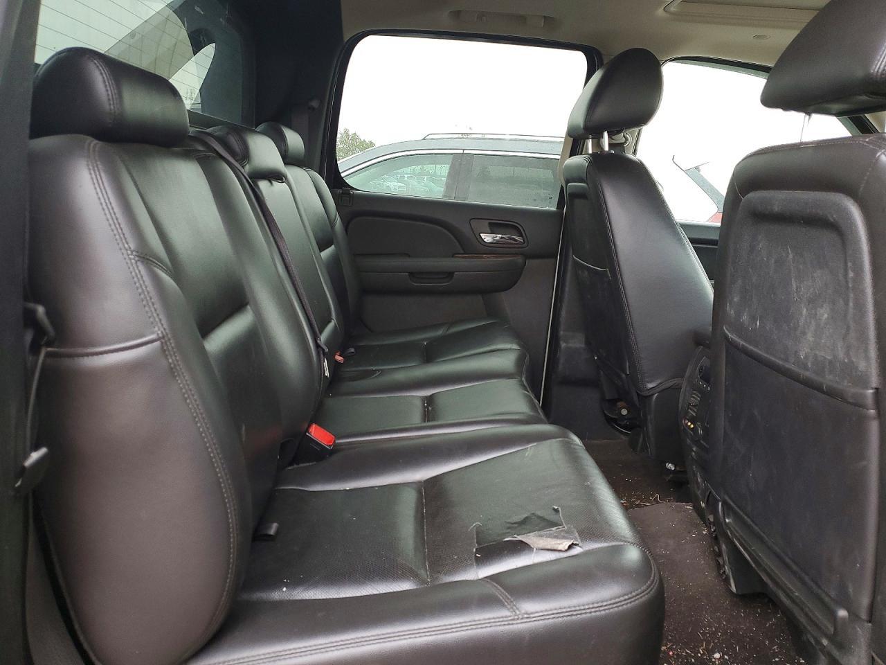 2010 Chevrolet Avalanche LTZ
