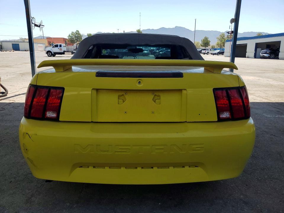 2003 Ford Mustang