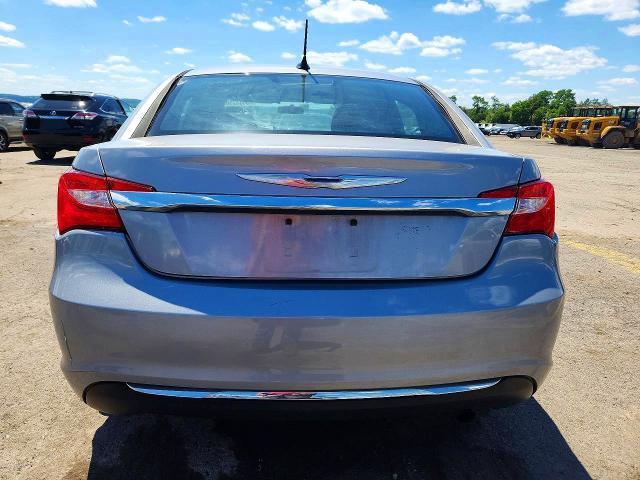 2014 Chrysler 200 lx