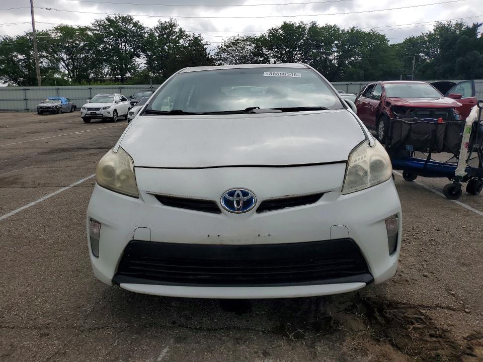 2013 Toyota Prius two