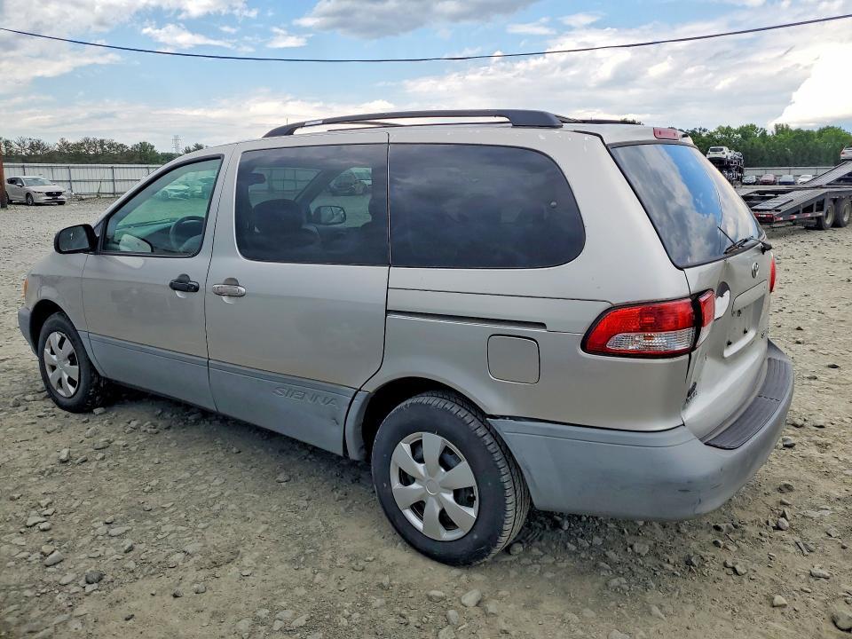2002 Toyota Sienna ce