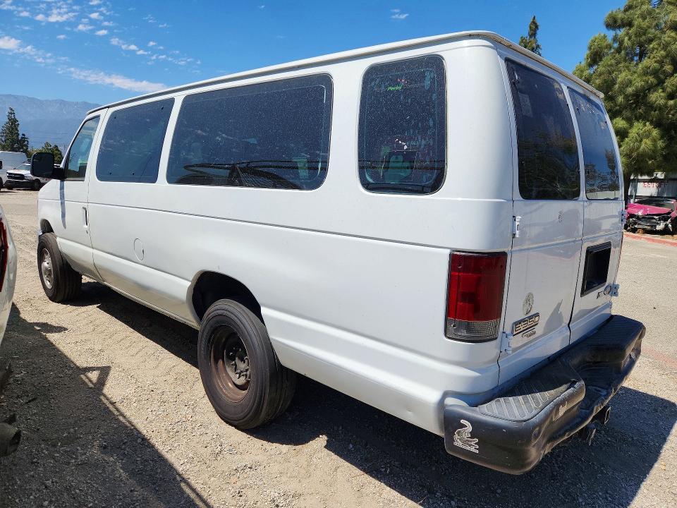 2010 Ford Econoline E350 Super Duty Wagon