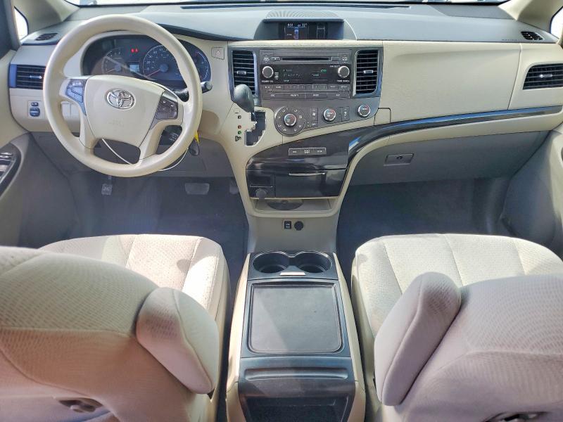 2012 Toyota Sienna le