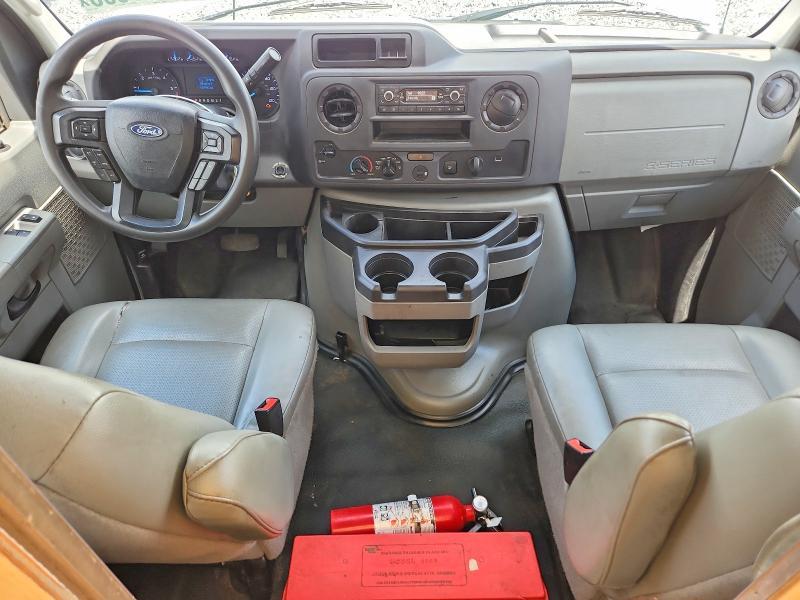 2021 Ford E450 BOX Truck