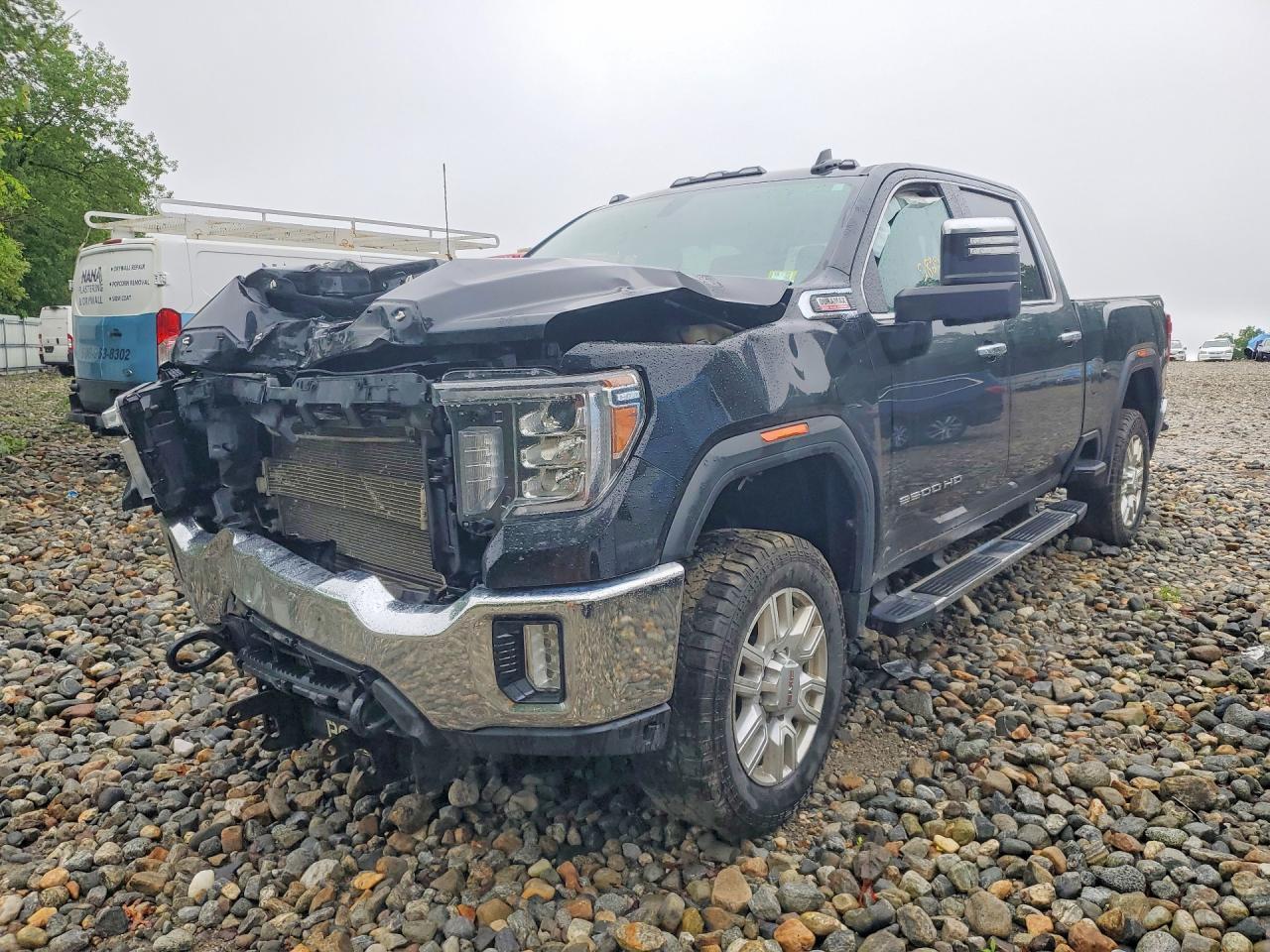 2022 GMC Sierra K2500 SLT