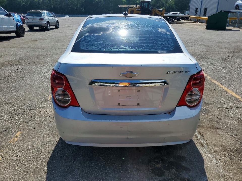2016 Chevrolet Sonic lt