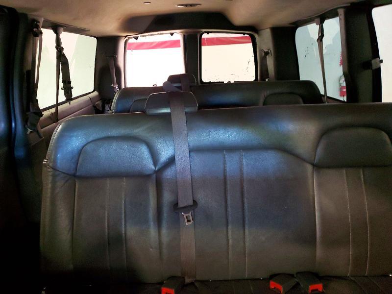 2019 Chevrolet Express G2500 LS