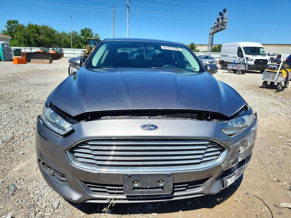 2013 Ford Fusion se