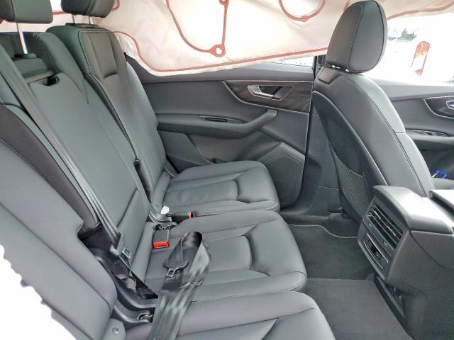 2026 Audi Q7 Premium