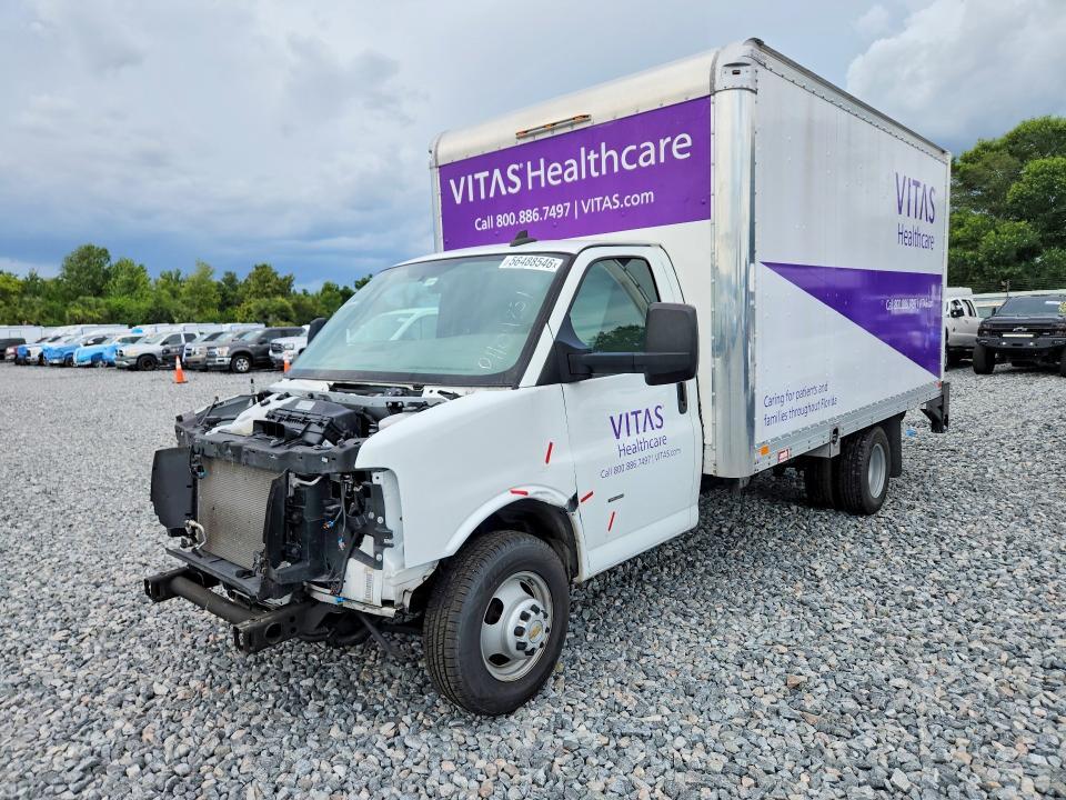 2023 Chevrolet Express G3500 BOX Truck