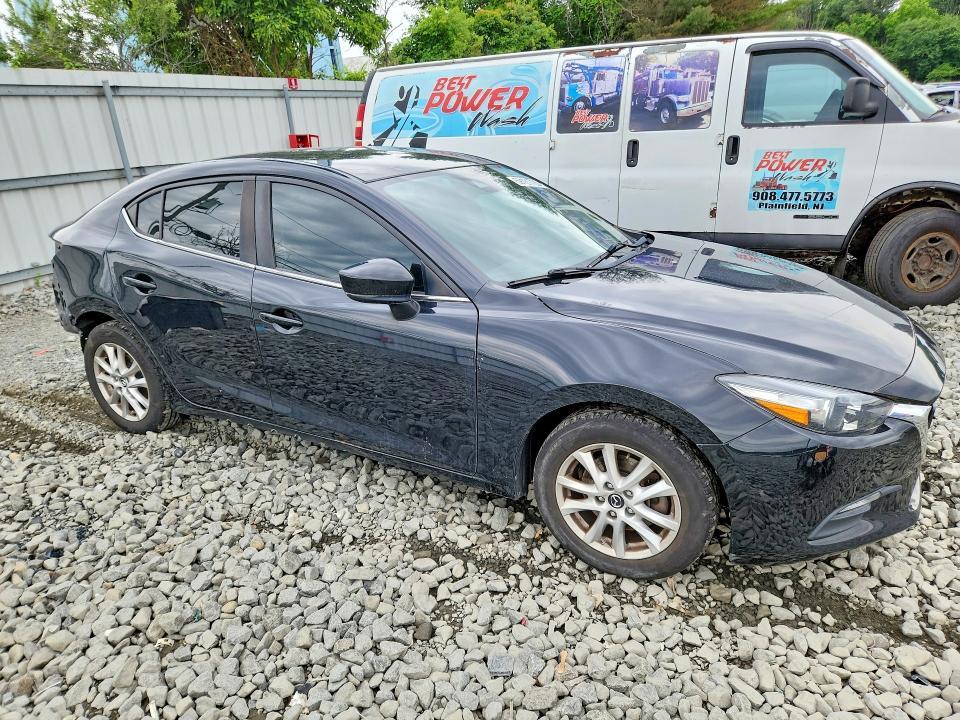 2018 Mazda 3 Sport