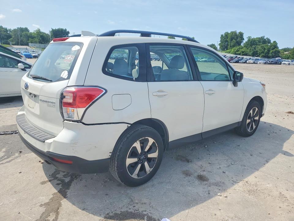 2017 Subaru Forester 2.5i