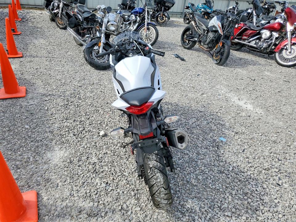 2013 Kawasaki EX300 A