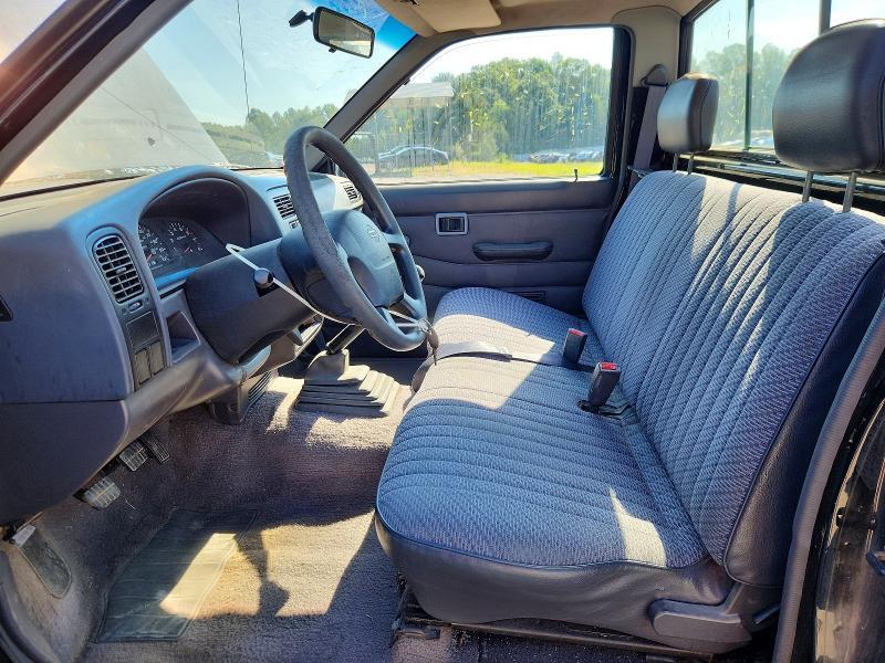 1997 Nissan Truck