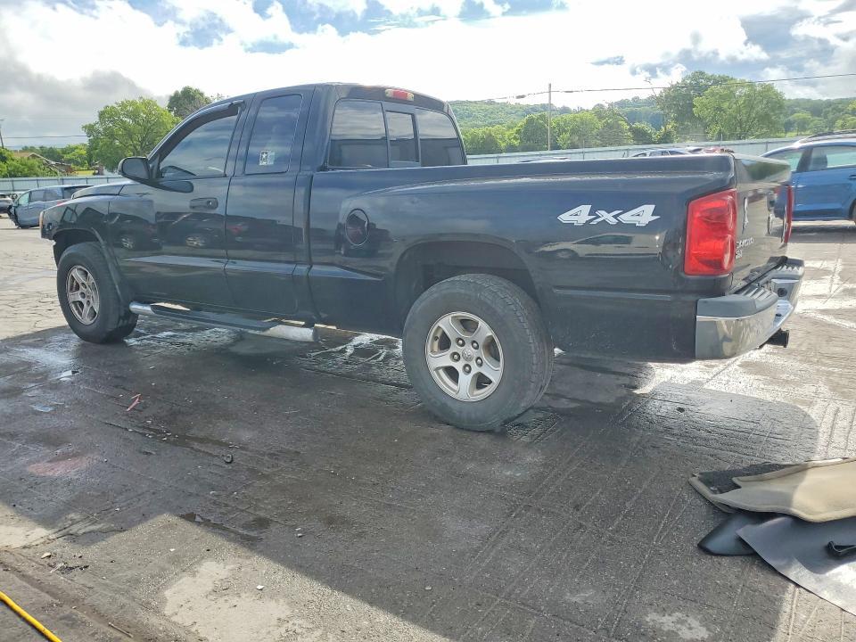 2005 Dodge Dakota slt