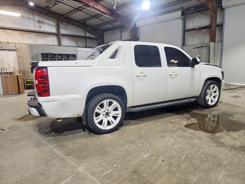 2010 Chevrolet Avalanche LS