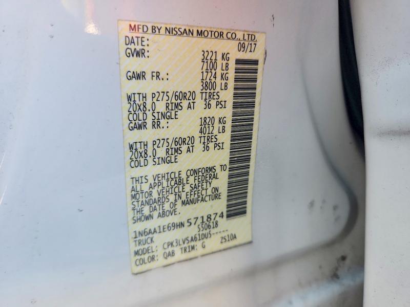 2017 Nissan Titan SL